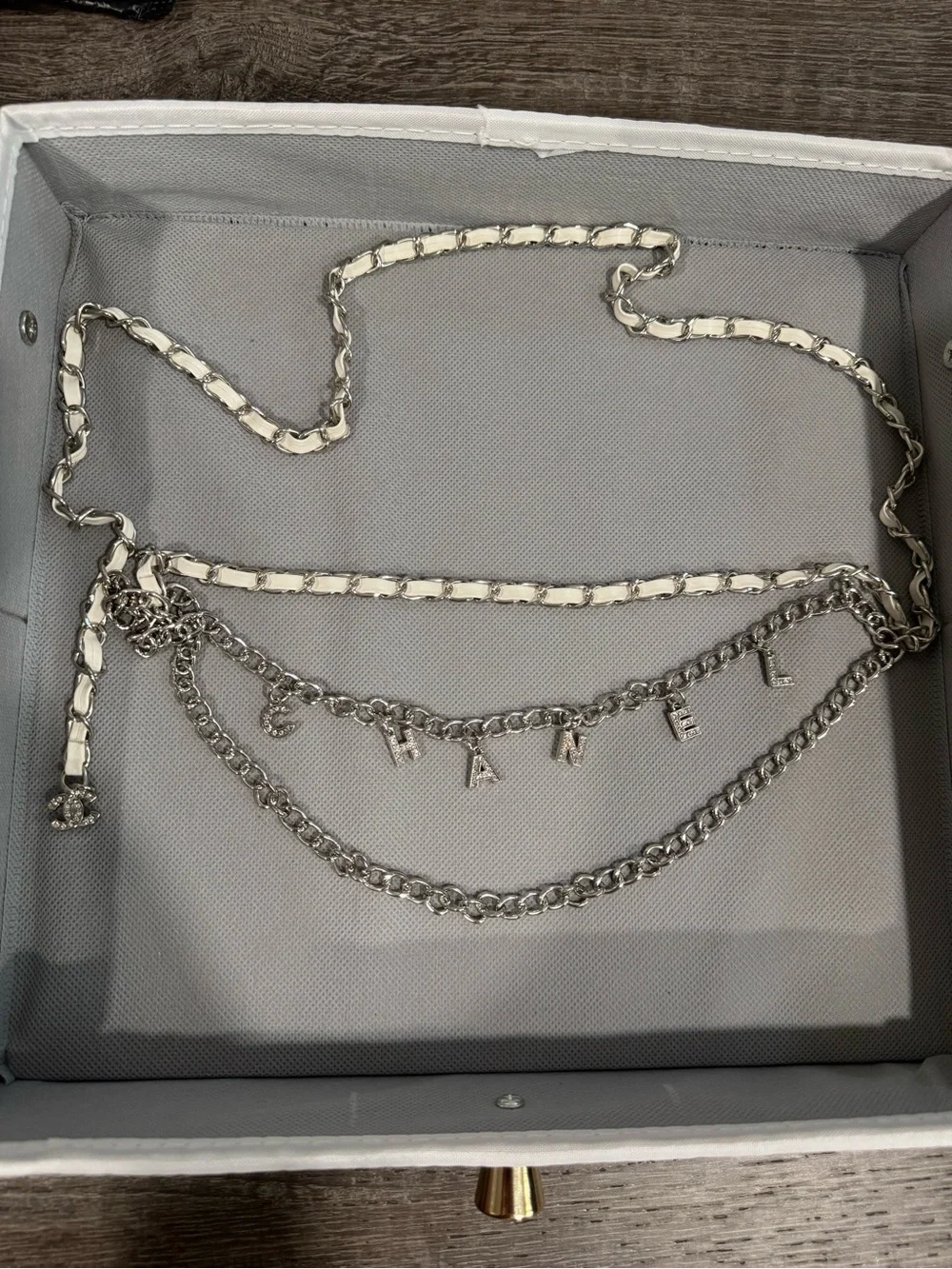 Silver & white double-layer waist chain with diamond charm detailing